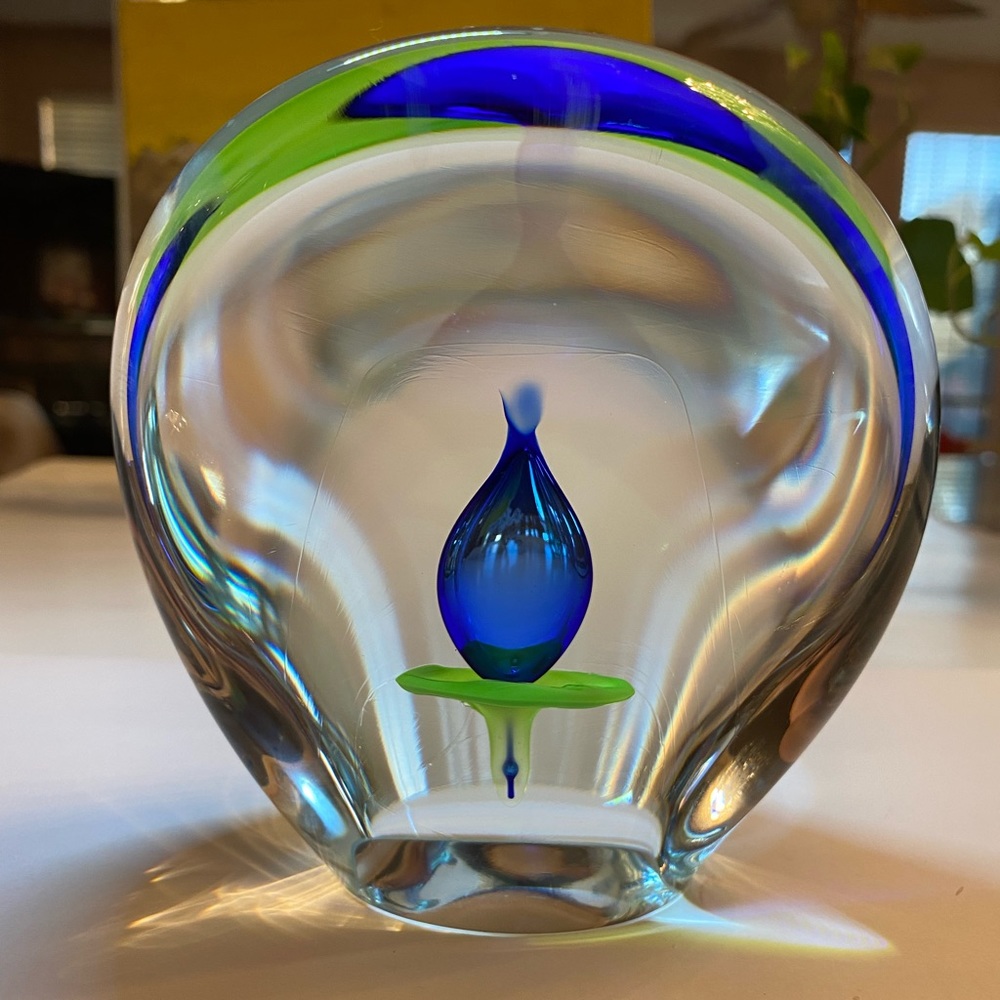 Vintage Beranek Glass Blue Calla Lily Paperweight